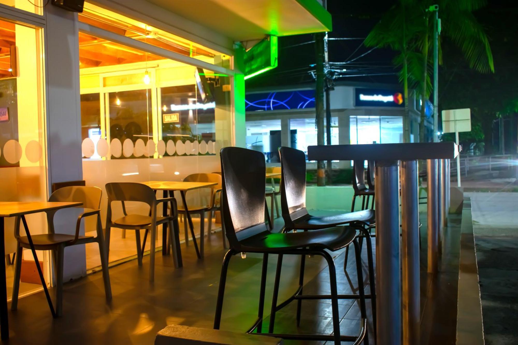 Waira Suites Leticia Exterior photo